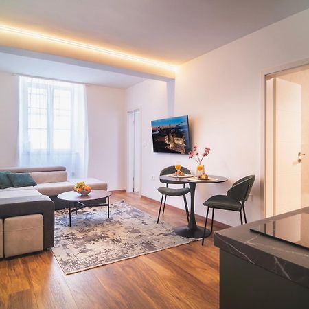 D&A Amphitheatre Premium Apartments With Free Parking Pula Exterior photo
